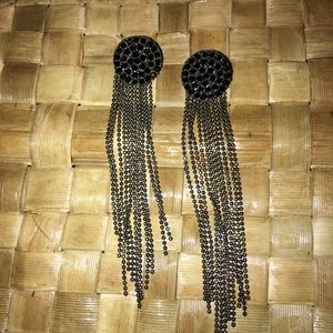 Marcasite semi-precious stone dangle earring.